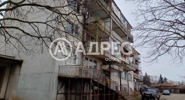 Многостаен апартамент, Ветрино, 682721, Снимка 1