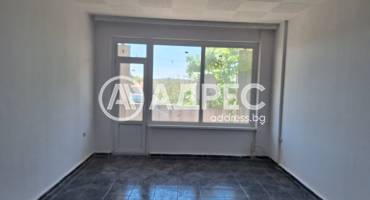 Многостаен апартамент, Ветрино, 682721, Снимка 23