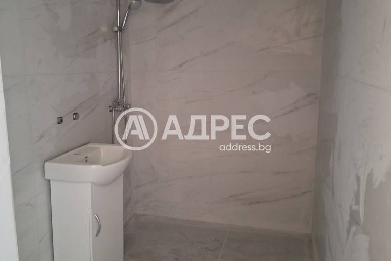 Многостаен апартамент, Ветрино, 682721, Снимка 21