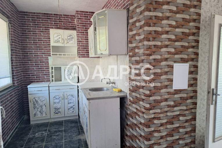 Многостаен апартамент, Ветрино, 682721, Снимка 25