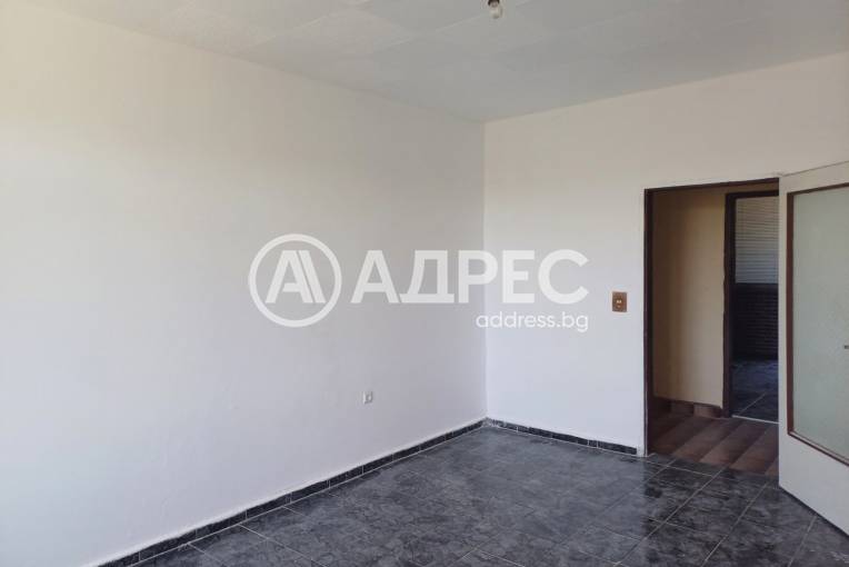 Многостаен апартамент, Ветрино, 682721, Снимка 5