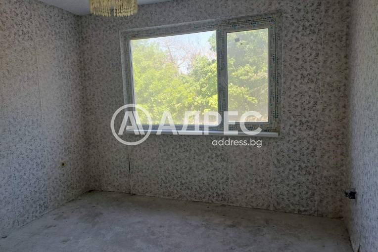 Многостаен апартамент, Ветрино, 682721, Снимка 6