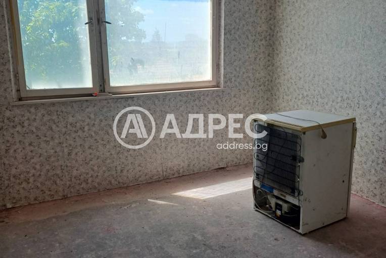 Многостаен апартамент, Ветрино, 682721, Снимка 8