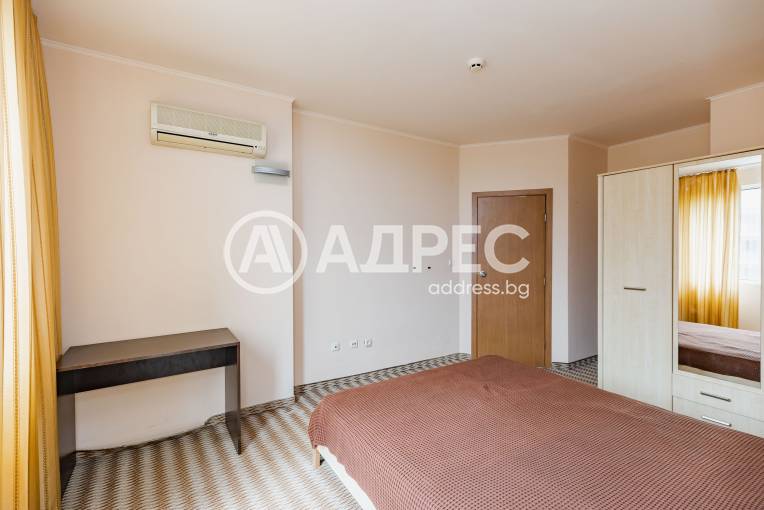 Многостаен апартамент, Варна, к.к. Чайка, 689721, Снимка 23