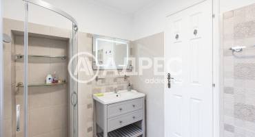 Многостаен апартамент, Варна, Гръцка махала, 664722, Снимка 34