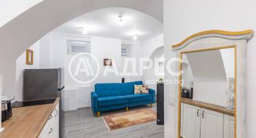 Многостаен апартамент, Варна, Гръцка махала, 664722, Снимка 51