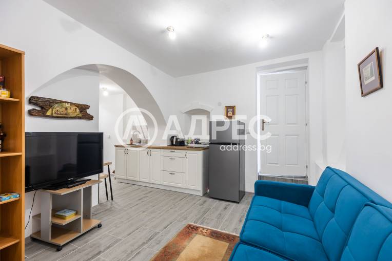 Многостаен апартамент, Варна, Гръцка махала, 664722, Снимка 50