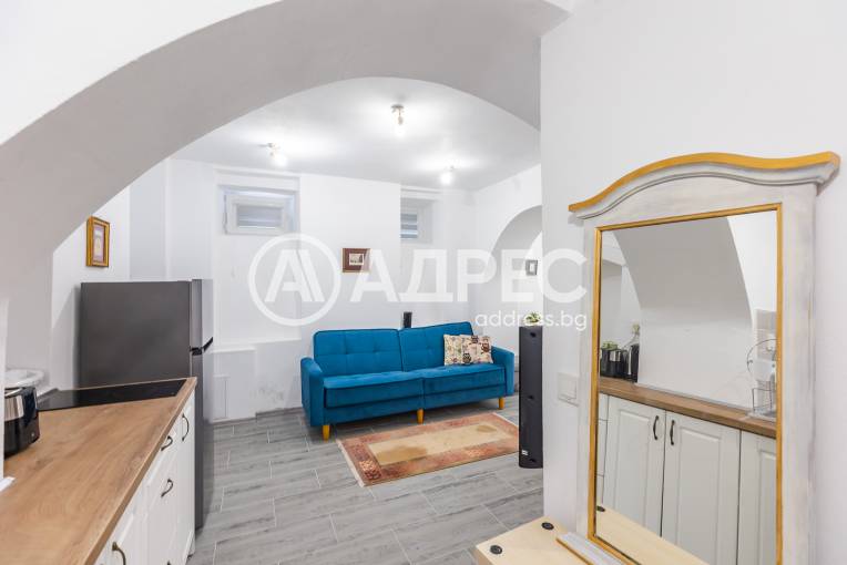 Многостаен апартамент, Варна, Гръцка махала, 664722, Снимка 51