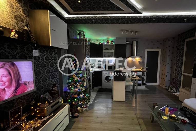 Тристаен апартамент, Сливен, Център, 678723, Снимка 1