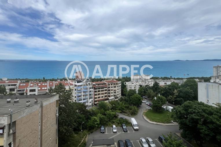 Тристаен апартамент, Бургас, Лазур, 697724, Снимка 1
