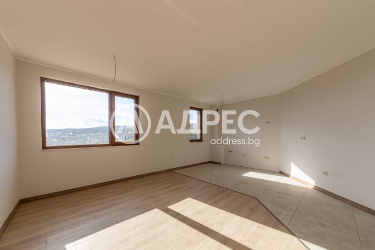 Двустаен апартамент, Варна, Виница, 670725, Снимка 7