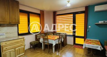 Тристаен апартамент, Пловдив, Кючук Париж, 680725, Снимка 2