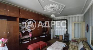 Двустаен апартамент, Разград, Орел, 637726, Снимка 2