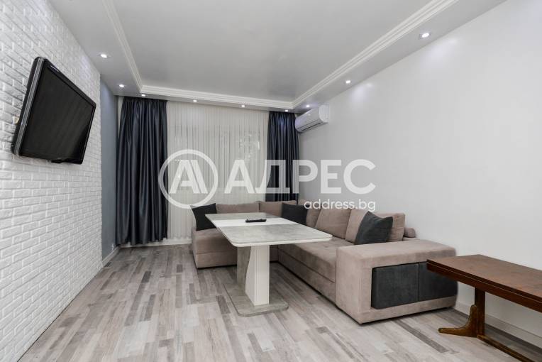 Тристаен апартамент, Бургас, Лазур, 672727, Снимка 1