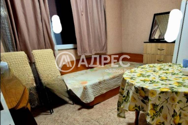 Двустаен апартамент, Пловдив, Изгрев, 673727, Снимка 1