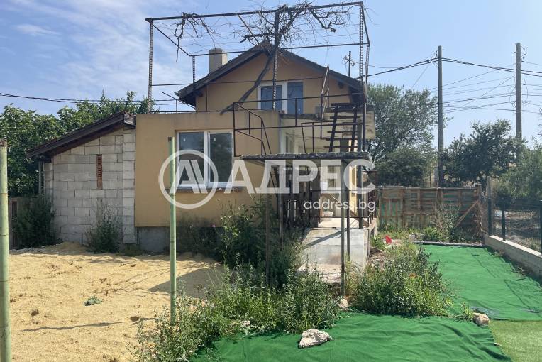 Къща/Вила, Варна, м-ст Траката, 657728, Снимка 1