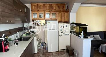 Многостаен апартамент, Благоевград, Широк център, 666728, Снимка 3