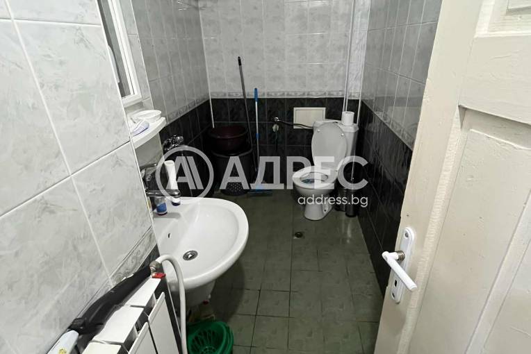 Многостаен апартамент, Благоевград, Широк център, 666728, Снимка 11