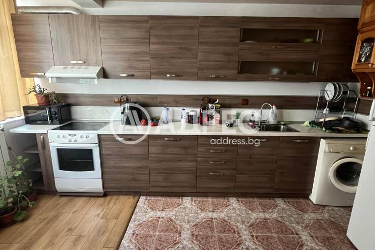 Многостаен апартамент, Благоевград, Широк център, 666728, Снимка 4