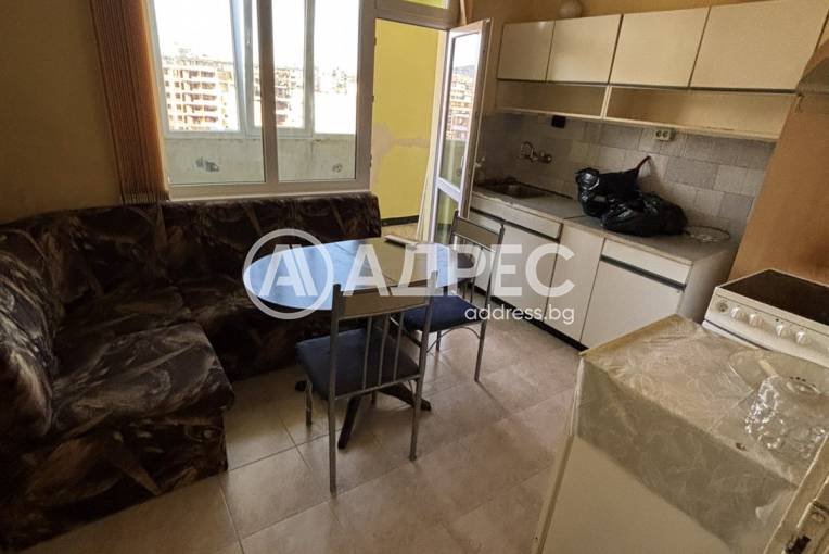 Тристаен апартамент, Горна Оряховица, Града, 676728, Снимка 2