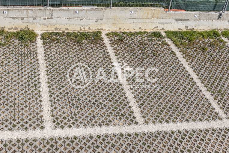 Паркомясто/Гаражна клетка, Варна, м-ст Пчелина, 681728, Снимка 1