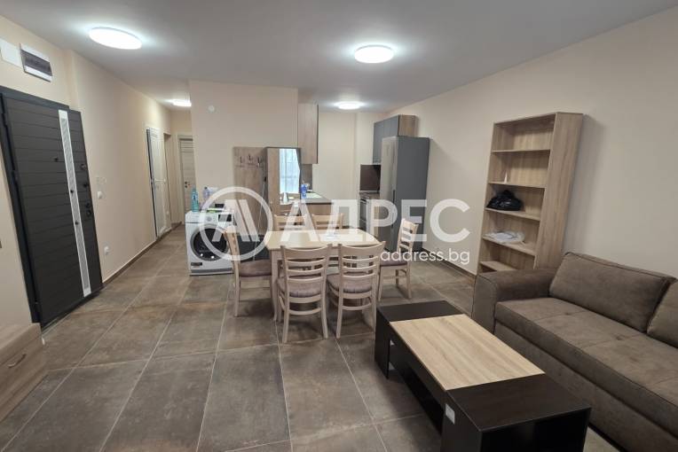 Тристаен апартамент, Плевен, ВМИ, 685729, Снимка 1