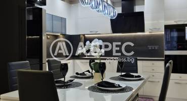 Многостаен апартамент, София, Лагера, 681730, Снимка 1