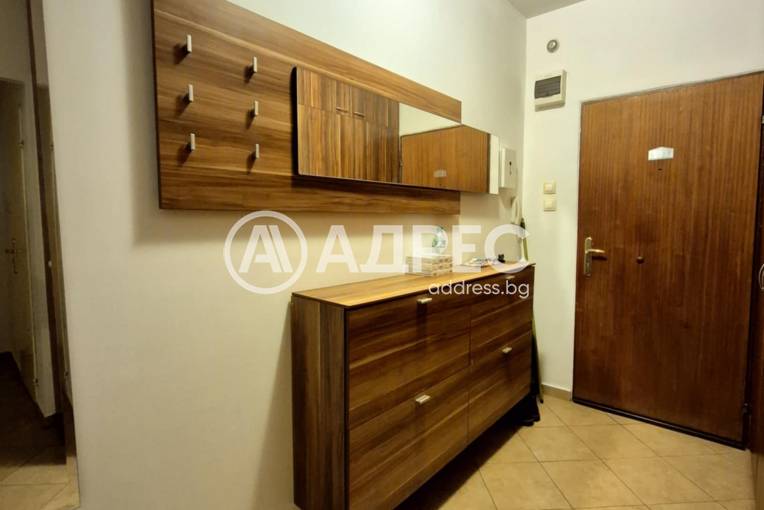 Тристаен апартамент, София, Оборище, 691731, Снимка 12