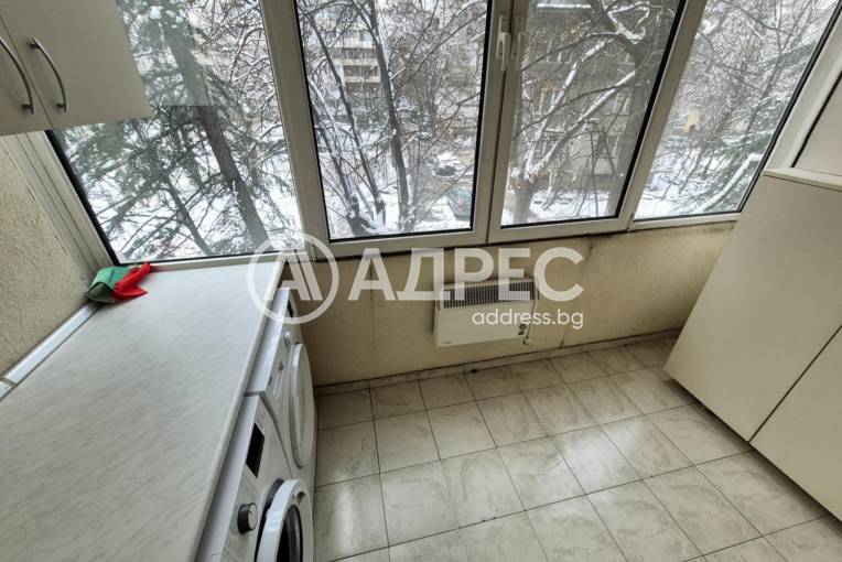 Тристаен апартамент, София, Оборище, 691731, Снимка 16