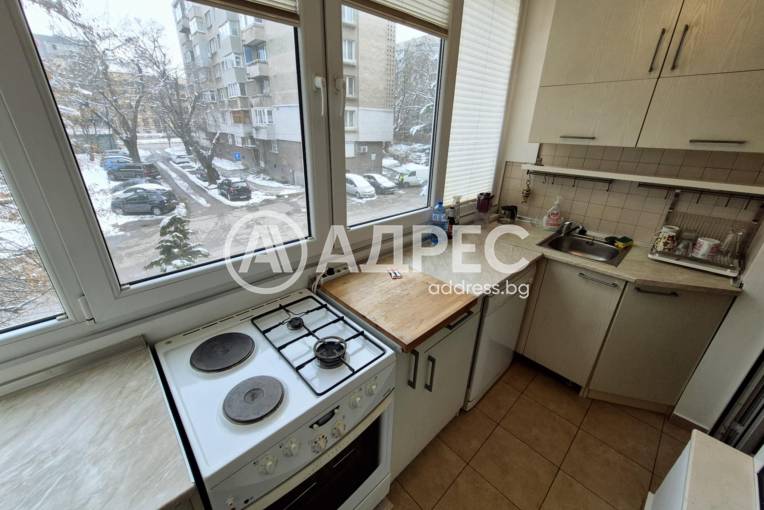 Тристаен апартамент, София, Оборище, 691731, Снимка 6