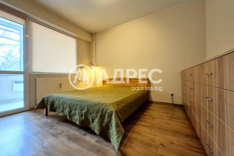 Тристаен апартамент, София, Оборище, 691731, Снимка 7