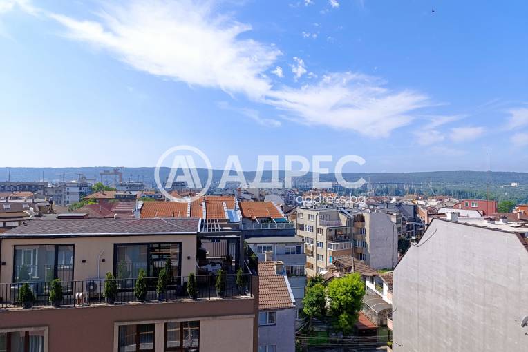 Тристаен апартамент, Варна, Погребите, 621732, Снимка 2