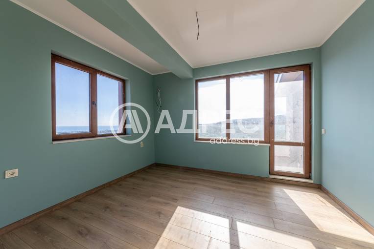 Многостаен апартамент, Варна, Виница, 670732, Снимка 2