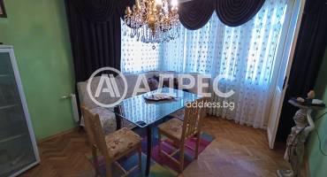 Къща/Вила, Разград, Добровски, 669733, Снимка 2