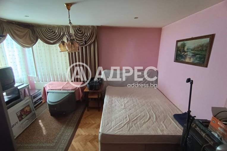 Къща/Вила, Разград, Добровски, 669733, Снимка 11