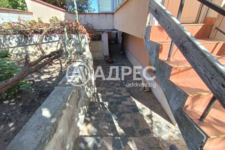 Къща/Вила, Разград, Добровски, 669733, Снимка 15
