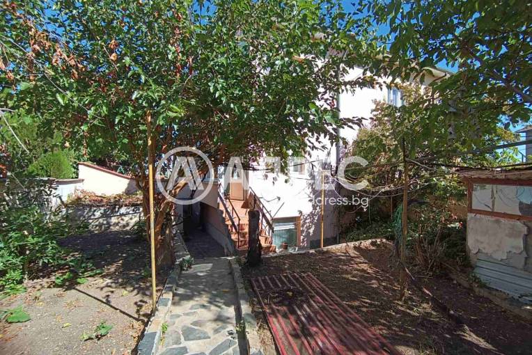 Къща/Вила, Разград, Добровски, 669733, Снимка 16