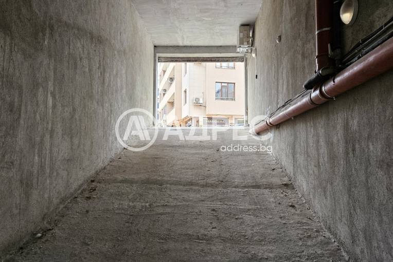 Гараж, Варна, Базар "Левски", 684734, Снимка 3