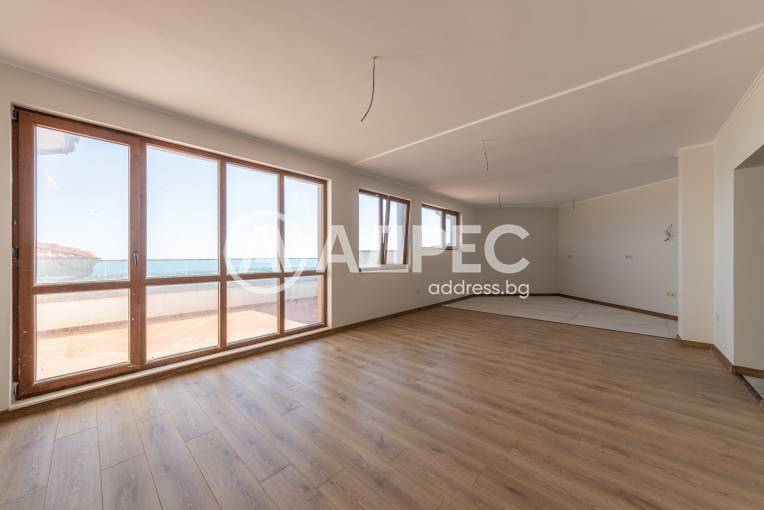 Тристаен апартамент, Варна, Виница, 670735, Снимка 1