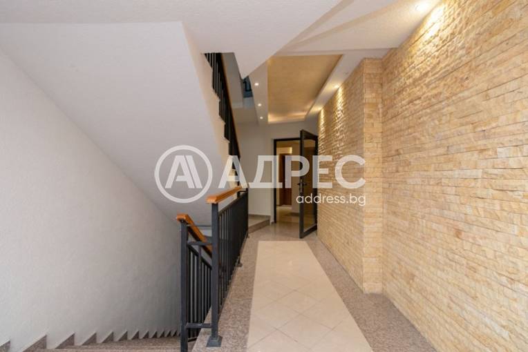 Двустаен апартамент, Варна, Център, 673736, Снимка 13