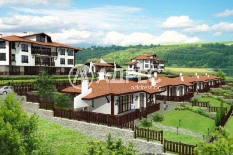 Едностаен апартамент, Николаевка, 678736, Снимка 1