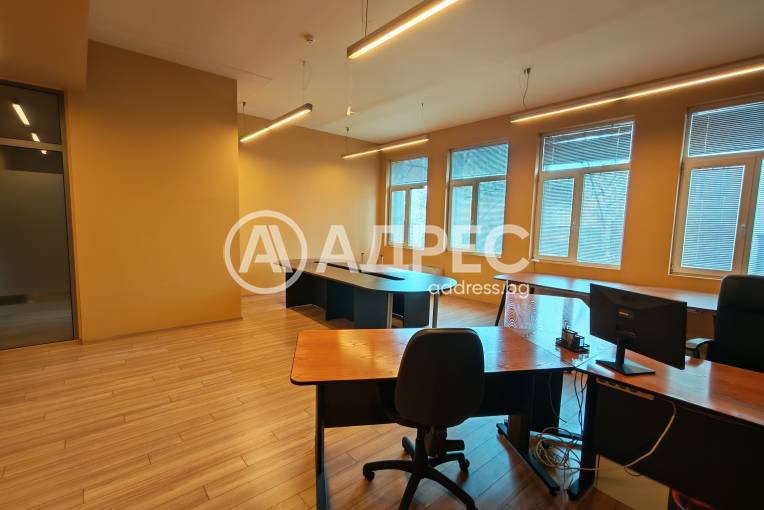 Офис, София, Гео Милев, 689736, Снимка 9