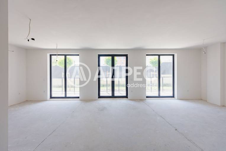 Многостаен апартамент, Варна, Бриз, 700738, Снимка 2