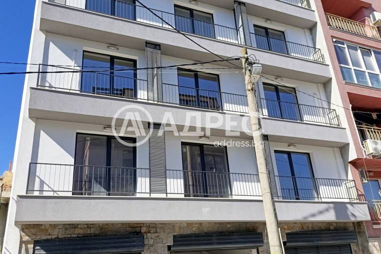 Тристаен апартамент, Варна, Погребите, 621739, Снимка 10