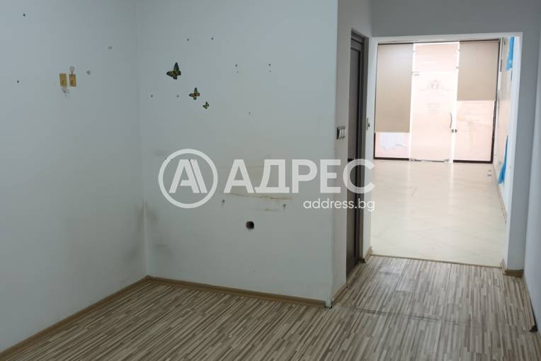 Търговски помещения, Благоевград, Широк център, 682739, Снимка 2
