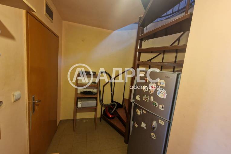 Двустаен апартамент, Плевен, Идеален център, 685739, Снимка 4