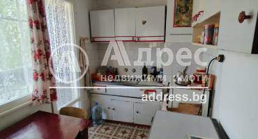 Многостаен апартамент, Шумен, Боян Българанов 2, 587740, Снимка 4