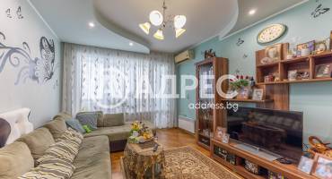Тристаен апартамент, Варна, Гранд Мол Варна, 695740, Снимка 1