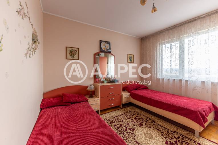 Тристаен апартамент, Варна, Гранд Мол Варна, 695740, Снимка 2