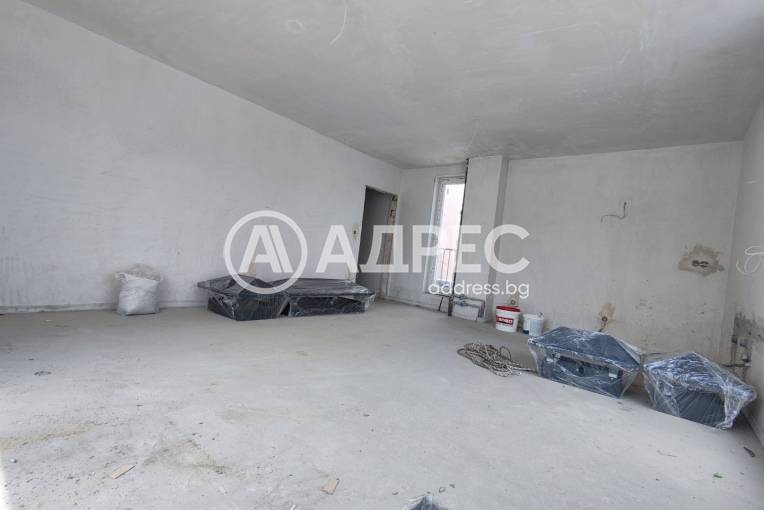Тристаен апартамент, София, Дружба 1, 697741, Снимка 1